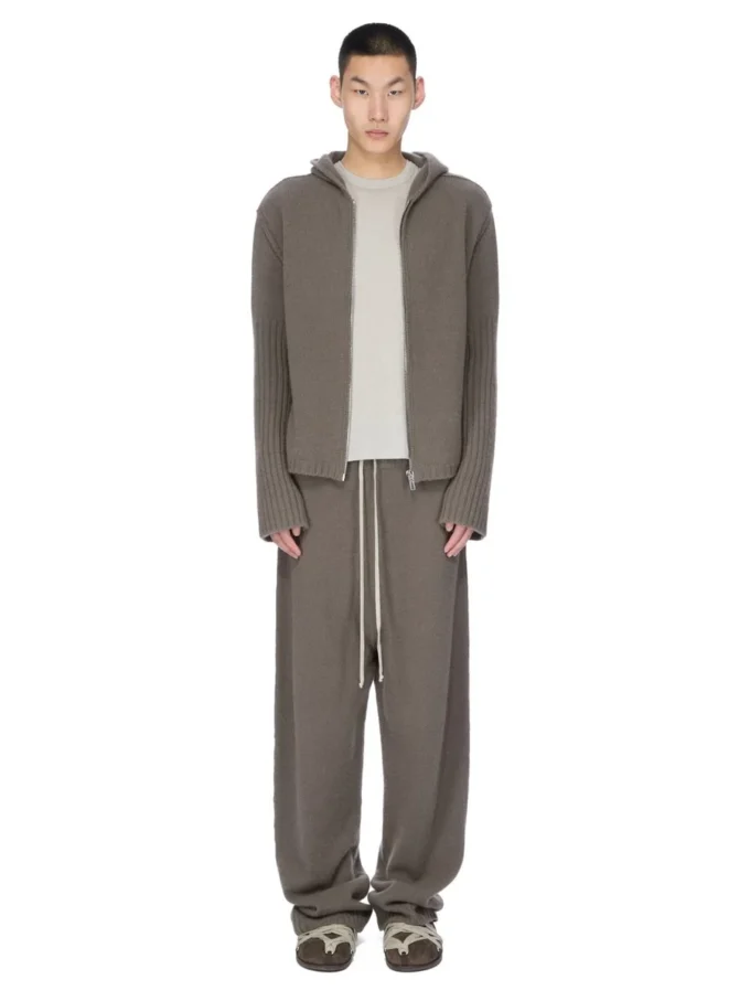 RICK OWENS FW25 CONCORDIANS PRECOLLECTION ZIPPED HOODIE IN DUST LAS PALMAS CASHMERE KNIT. RU02E1666KLWS-34 RICK OWENS FW25 CONCORDIANS PRECOLLECTION ZIPPED HOODIE IN DUST LAS PALMAS CASHMERE KNIT. RU02E1666KLWS-34