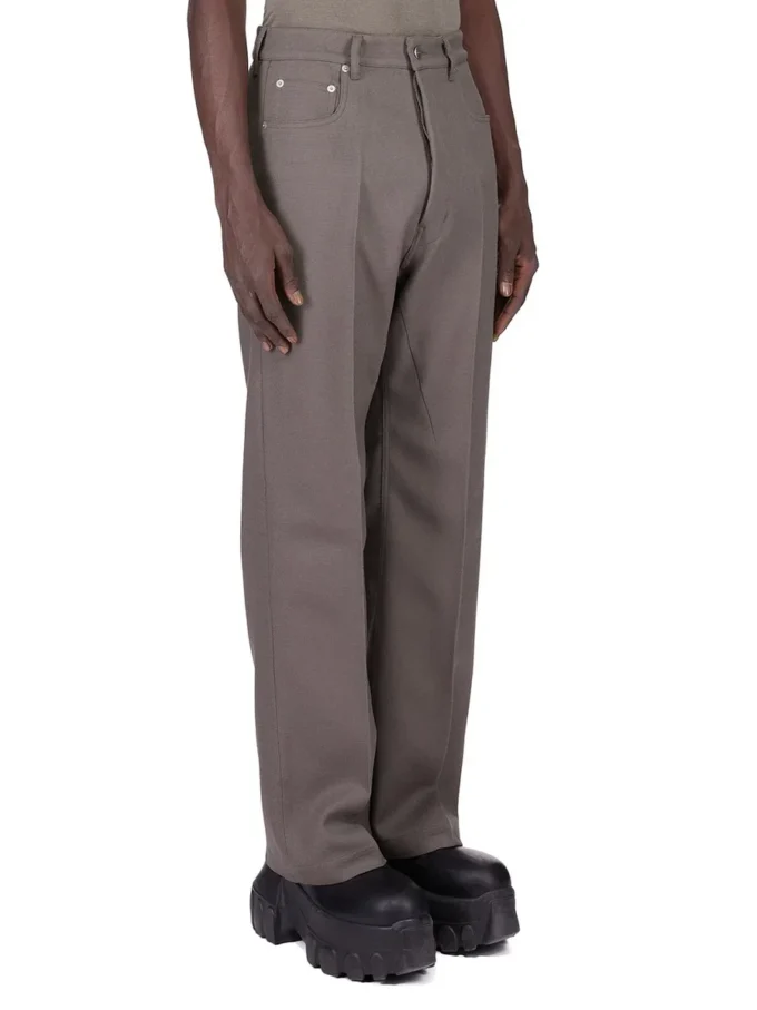 RICK OWENS FW25 CONCORDIANS RUNWAY GETH JEANS IN DUST WOOL DRILL. RU02E1333WD-34