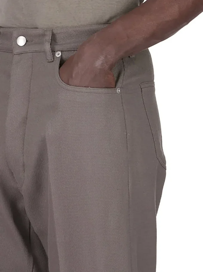 RICK OWENS FW25 CONCORDIANS RUNWAY GETH JEANS IN DUST WOOL DRILL. RU02E1333WD-34